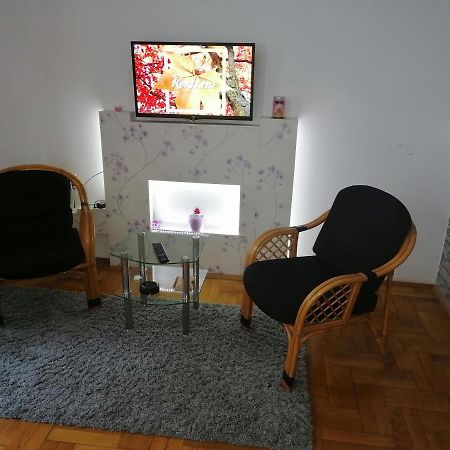 Apartment Aska Белград Екстер'єр фото